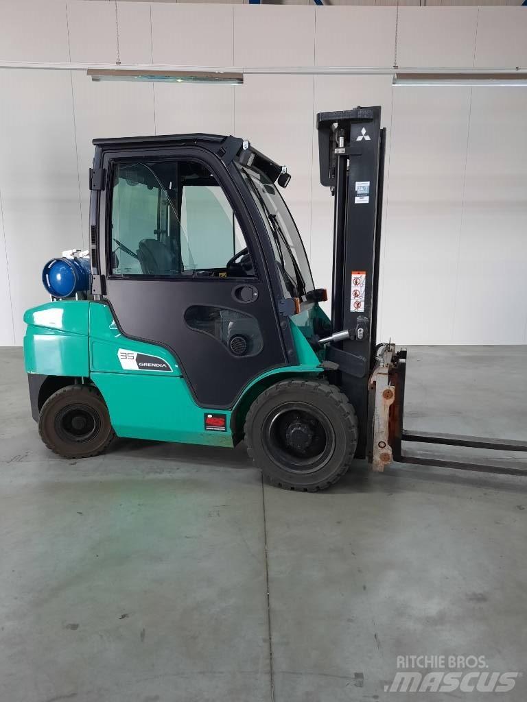Mitsubishi FG35NT Carretillas LPG
