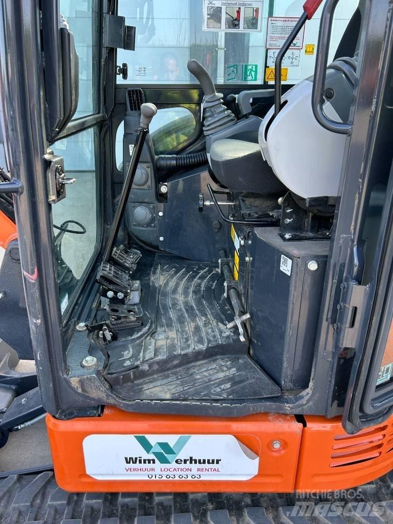 Hitachi ZX 26 U-6 Mini excavadoras < 7t