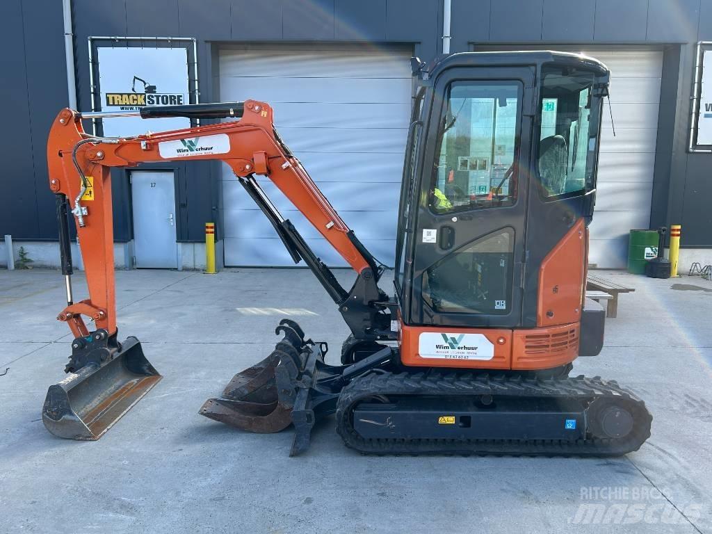 Hitachi ZX 26 U-6 Mini excavadoras < 7t
