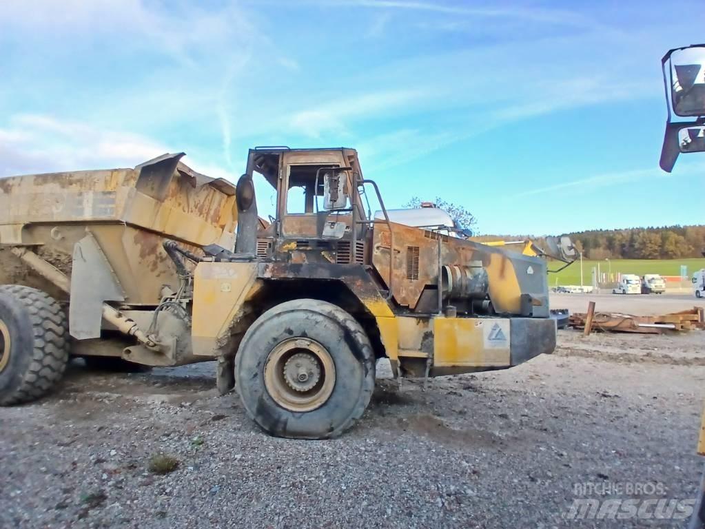 Komatsu HM 300-2 Dúmpers articulados