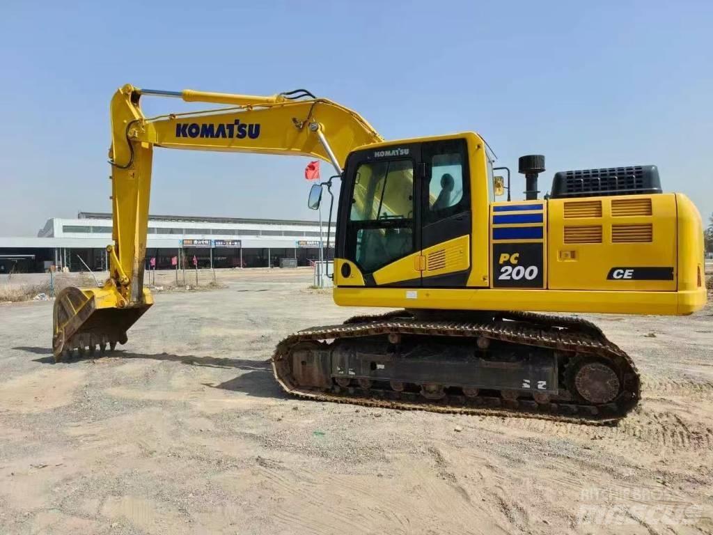 Komatsu PC 200-11 Excavadoras de cadenas