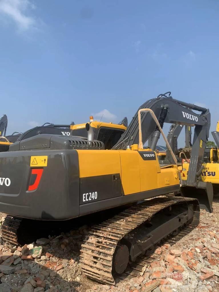 Volvo EC 240 Excavadoras de cadenas
