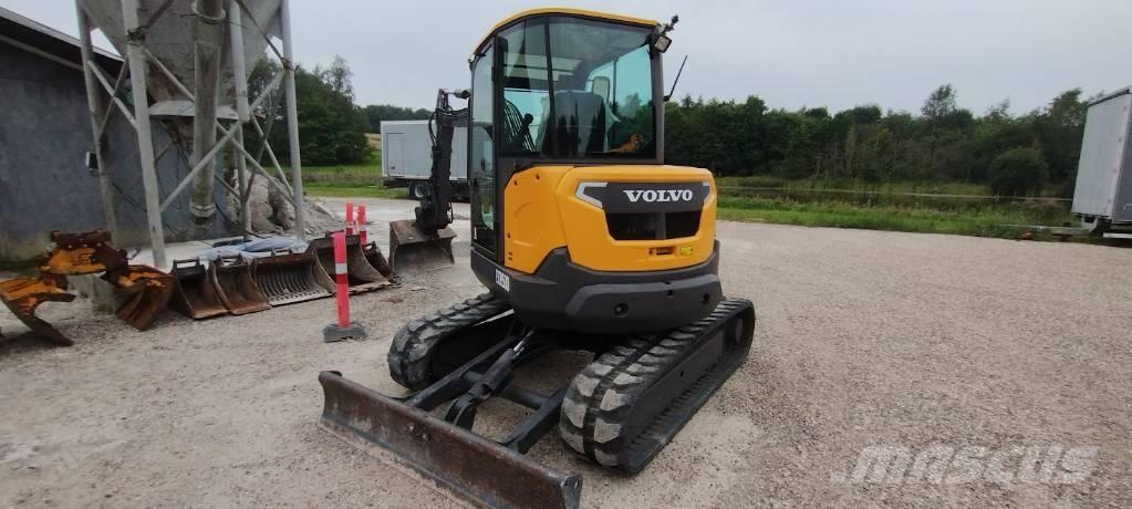 Volvo ECR 50 D Mini excavadoras < 7t