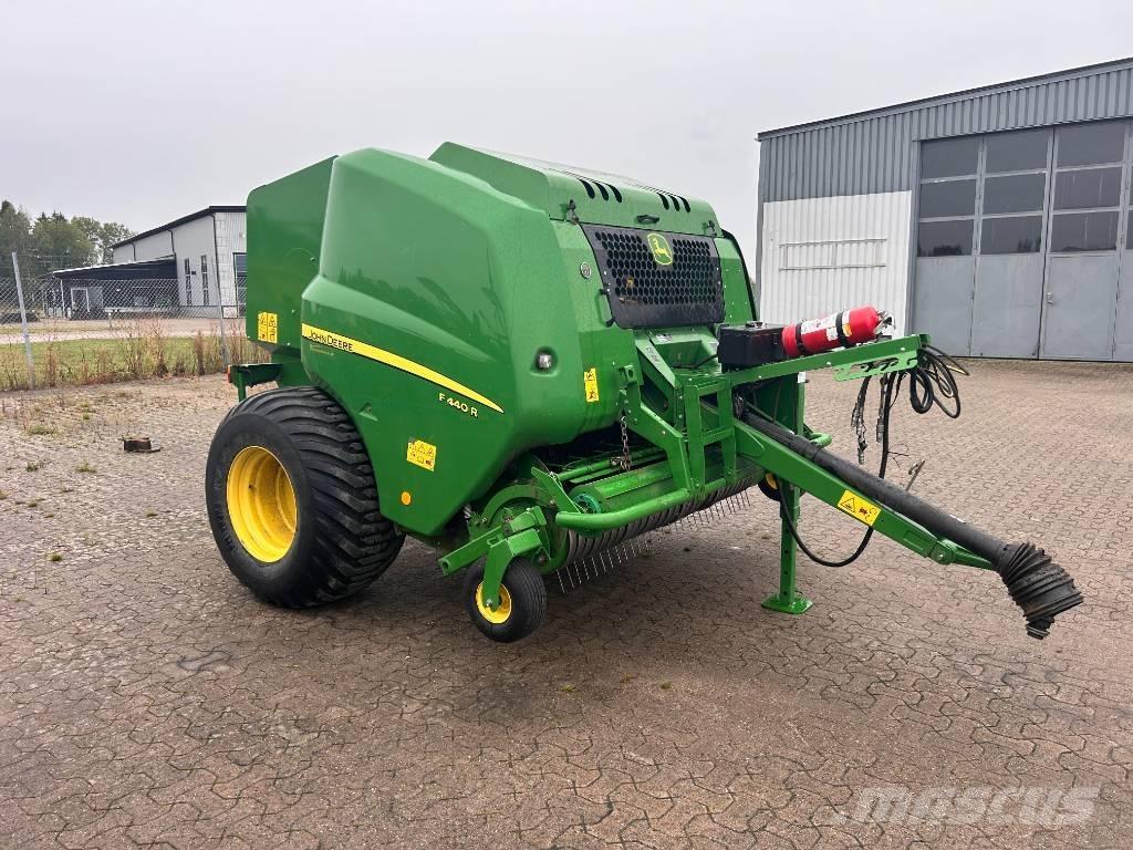John Deere F 440 Rotoempacadoras
