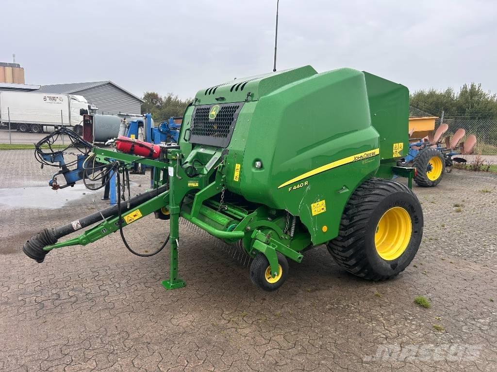 John Deere F 440 Rotoempacadoras