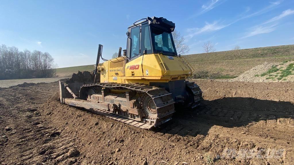New Holland D 180 Buldozer sobre oruga