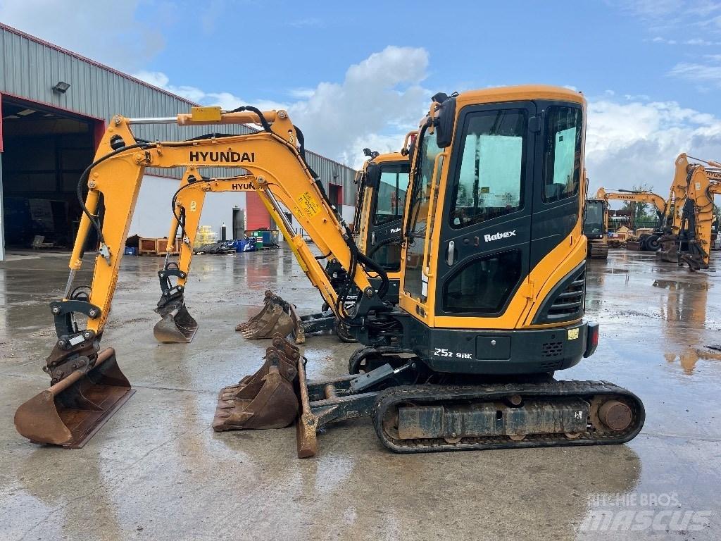 Hyundai R25Z-9 AK Mini excavadoras < 7t