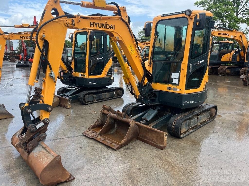 Hyundai R25Z-9 AK Mini excavadoras < 7t