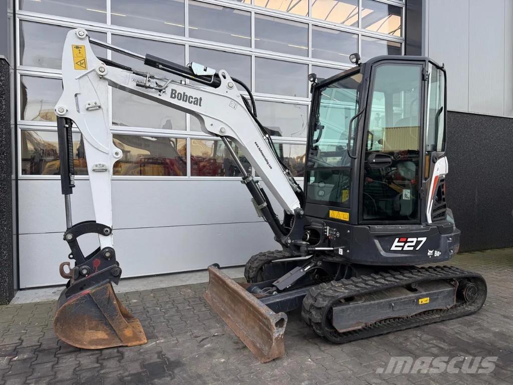 Bobcat E27 Mini excavadoras < 7t