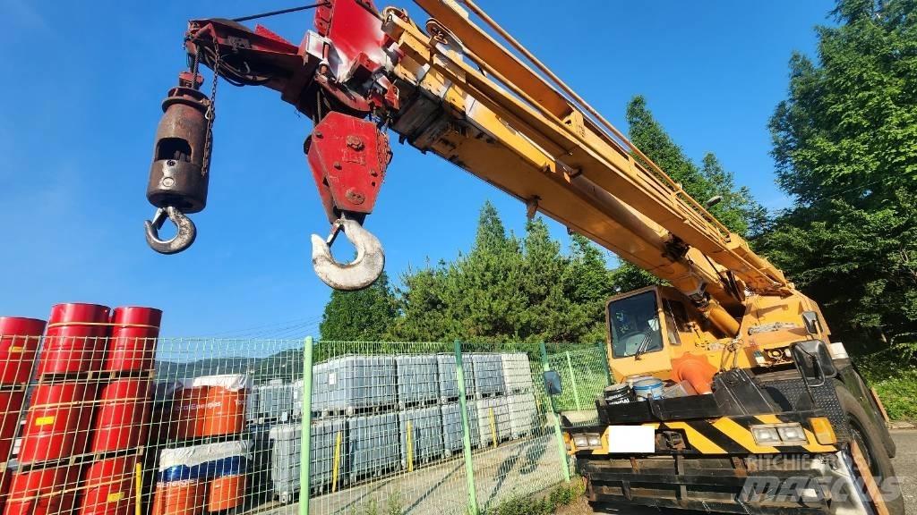 Tadano TR 250 M-6 Grúas autopropulsadas