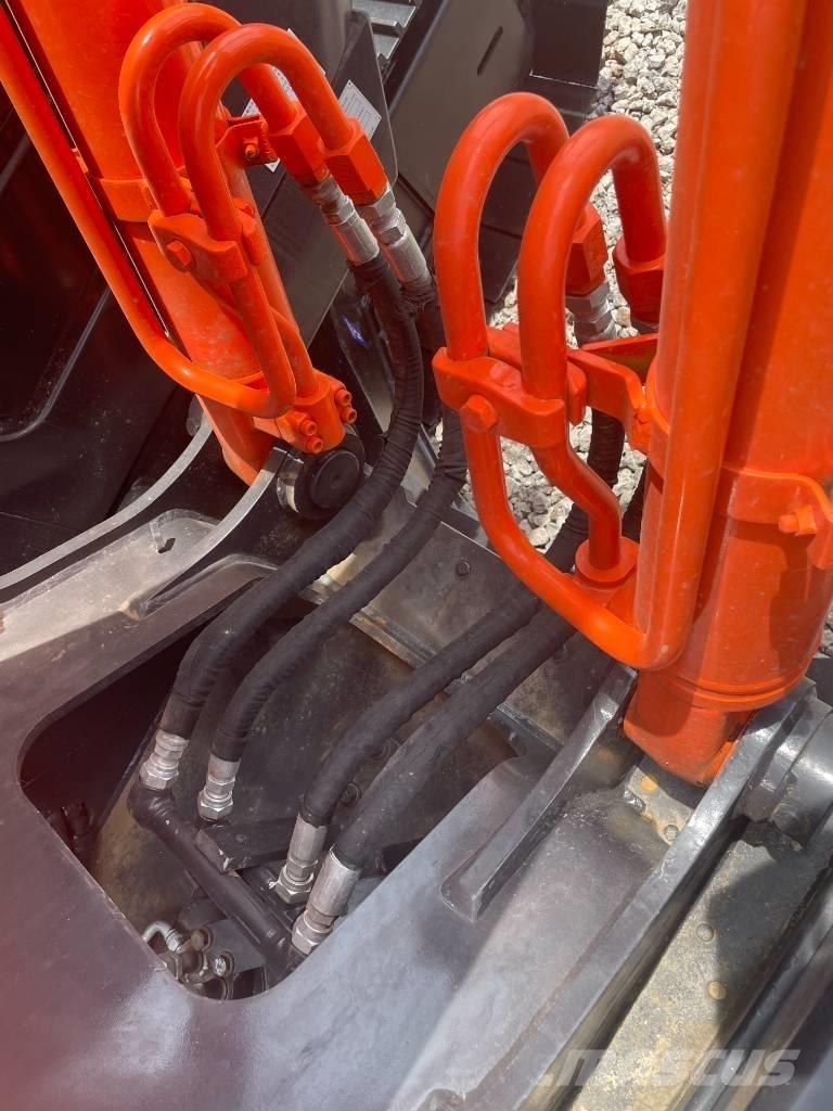 Hitachi ZX 200 Excavadoras de cadenas