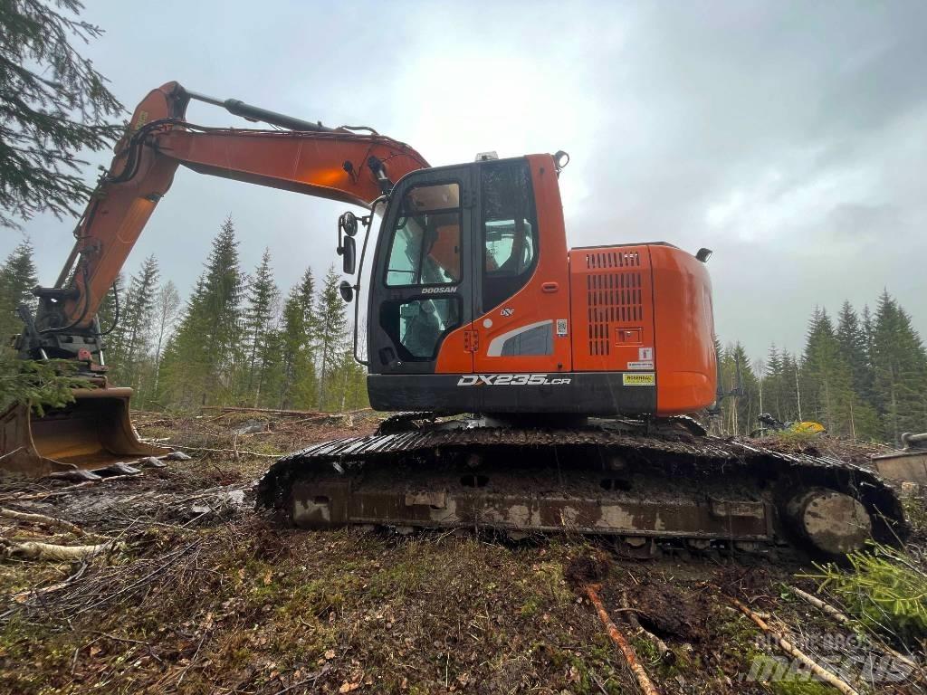 Doosan DX 235 LCR-5 Excavadoras de cadenas