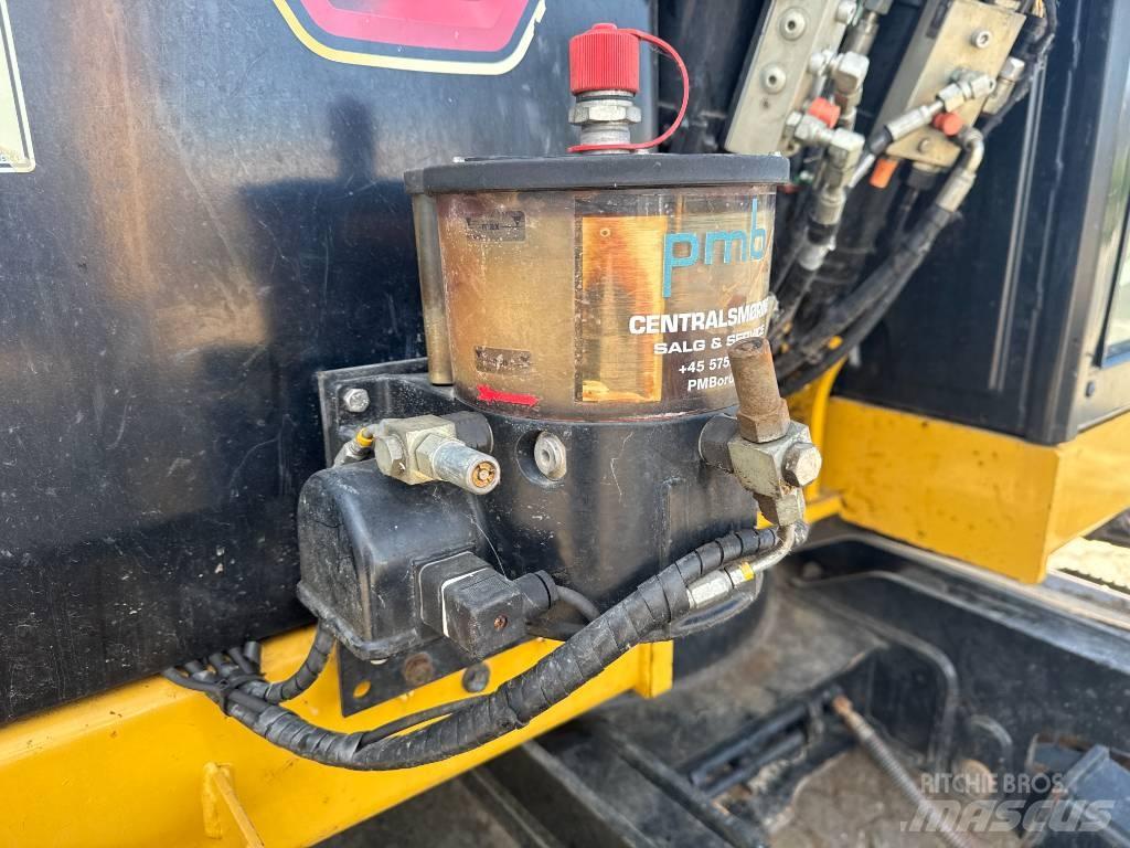 CAT 310 Excavadoras de cadenas