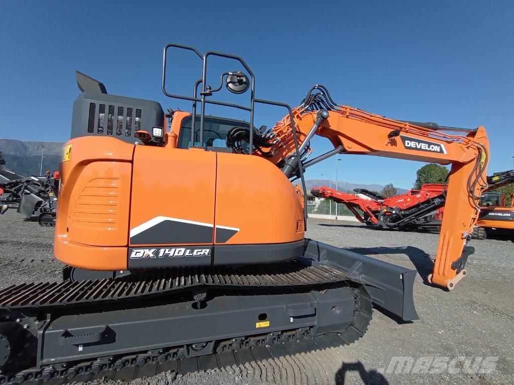 Develon DX 140 LCR-7 Excavadoras de cadenas
