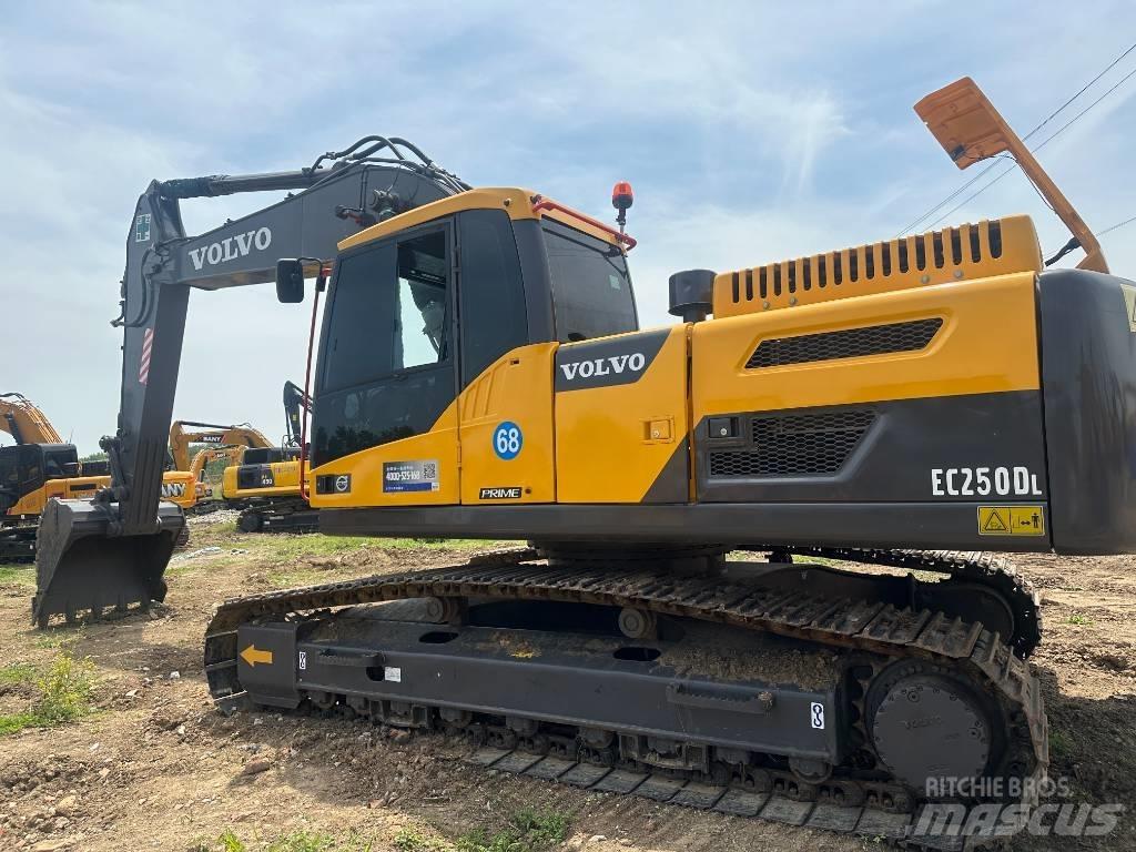 Volvo EC250D Excavadoras de cadenas