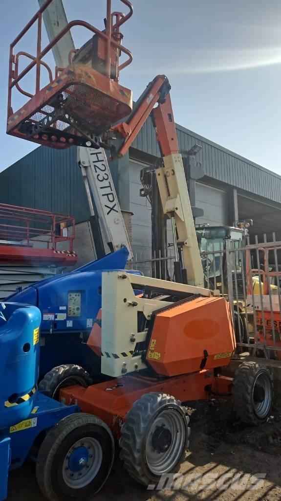 JLG 340 AJ Plataforma de trabajo articulada