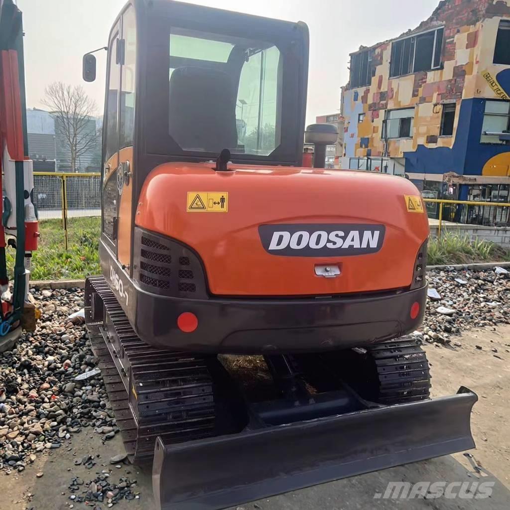 Doosan DH 60 Mini excavadoras < 7t