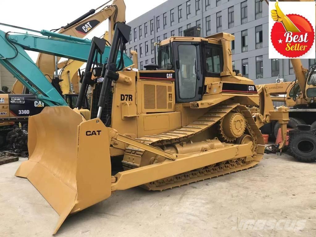 CAT D 7 R Buldozer sobre oruga