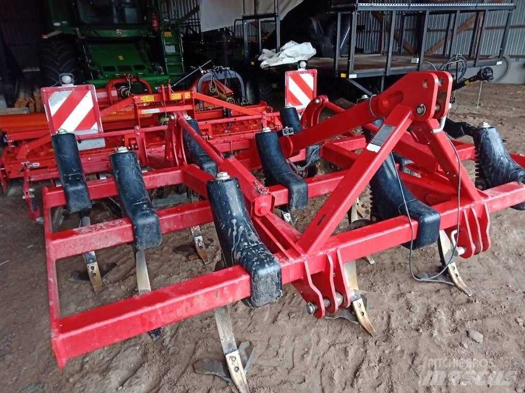 Horsch Terrano 3 FX Cultivadores