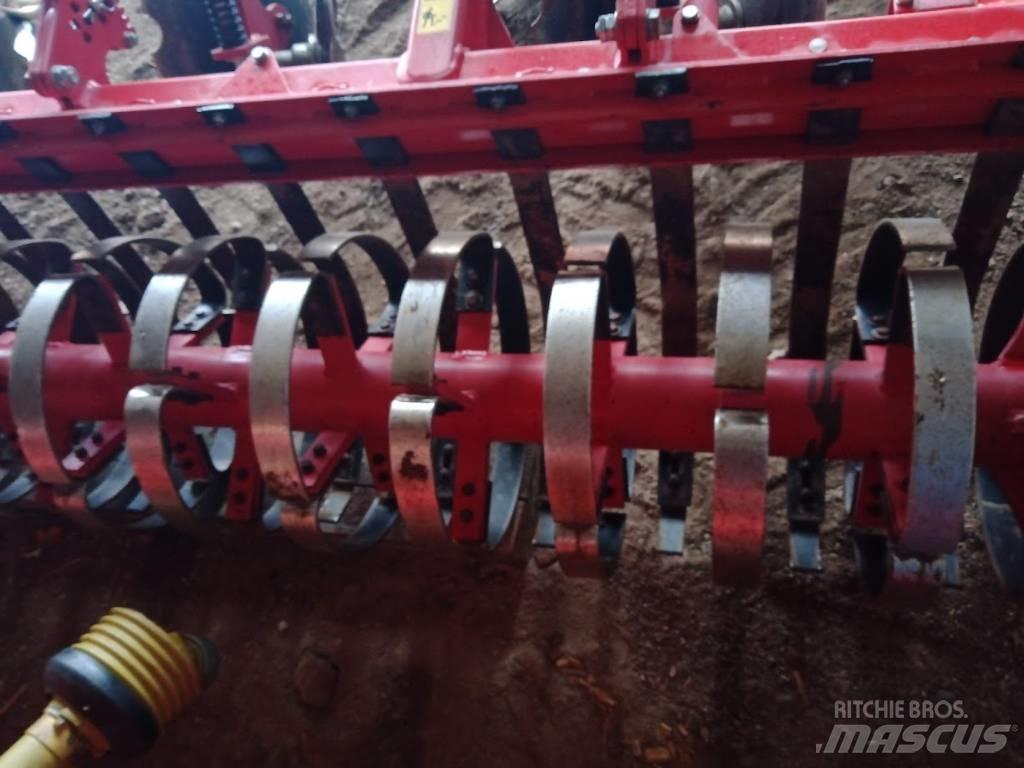 Horsch Terrano 3 FX Cultivadores
