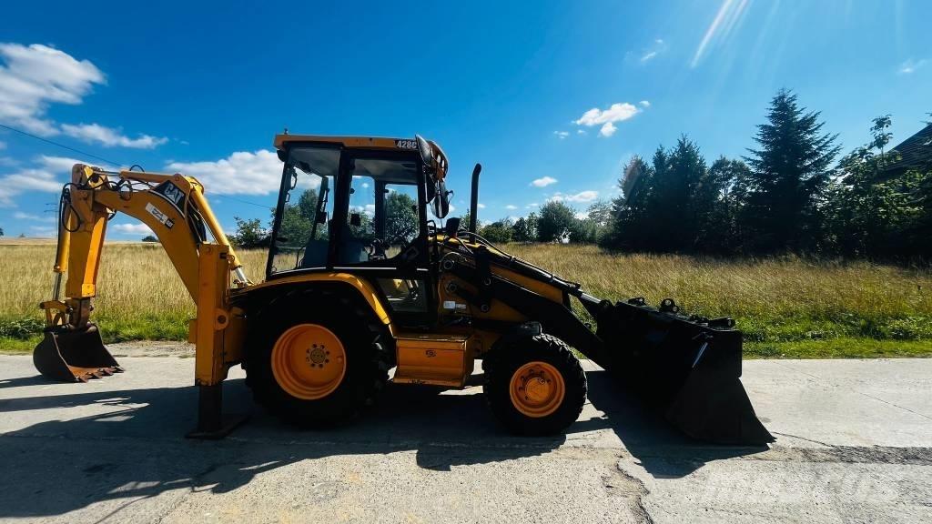 CAT 428 C Retrocargadoras