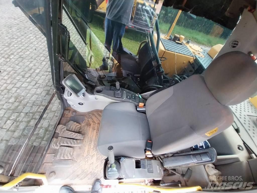 Volvo EC 220 DL Excavadoras de cadenas