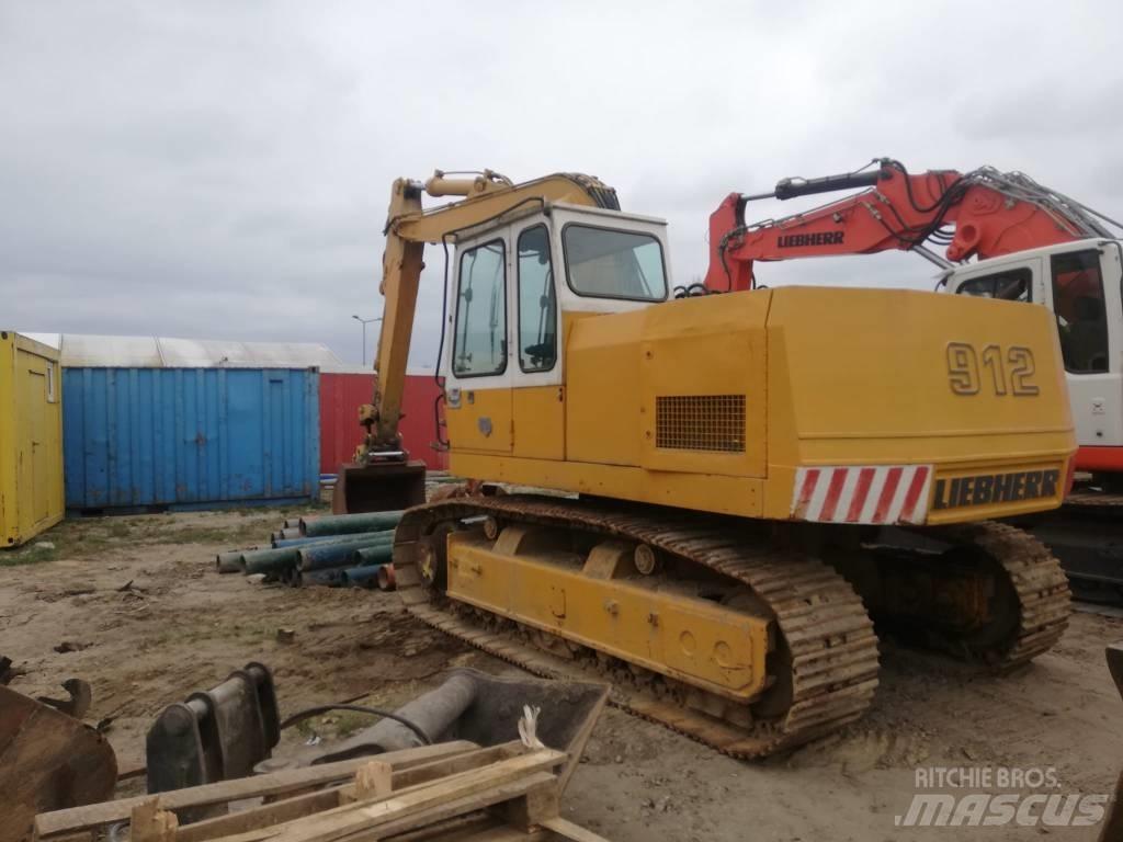 Liebherr R 912 Excavadoras de cadenas