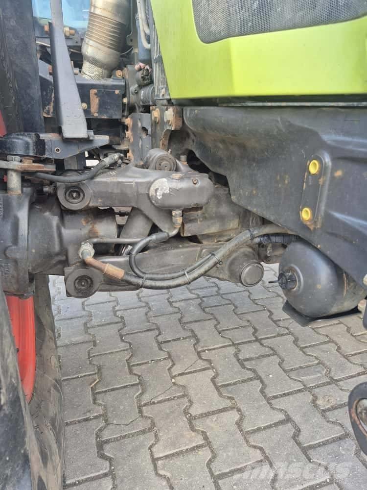 CLAAS Arion 530 Tractores