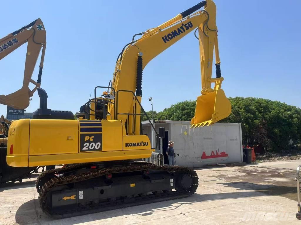 Komatsu PC 200 Excavadoras de cadenas