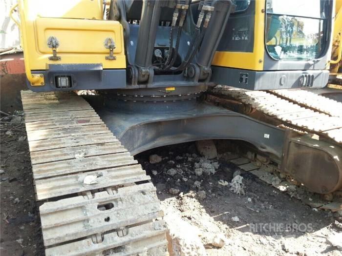 Volvo EC 240 B LC Excavadoras de cadenas