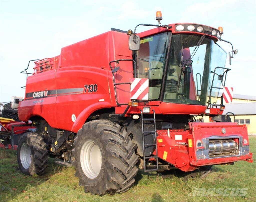 Case IH AF 7130 Cosechadoras combinadas