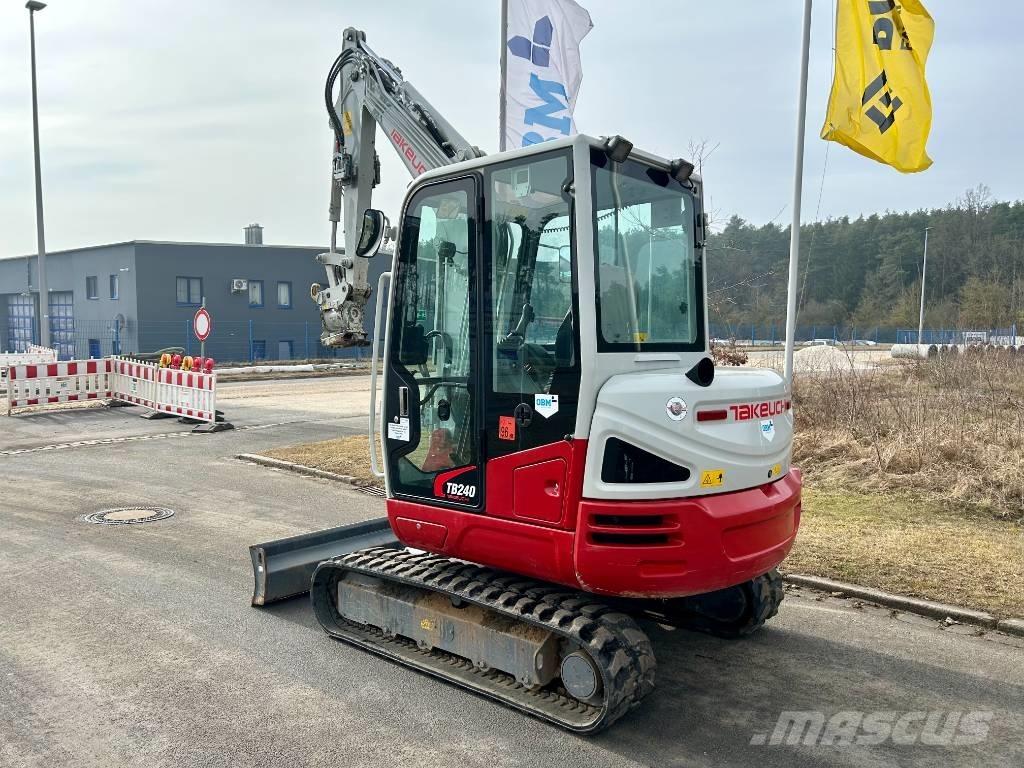 Takeuchi TB 240 Mini excavadoras < 7t