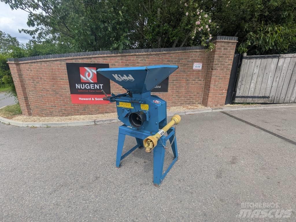  KIDD 6" ROLLER MILL Alimentador de animales