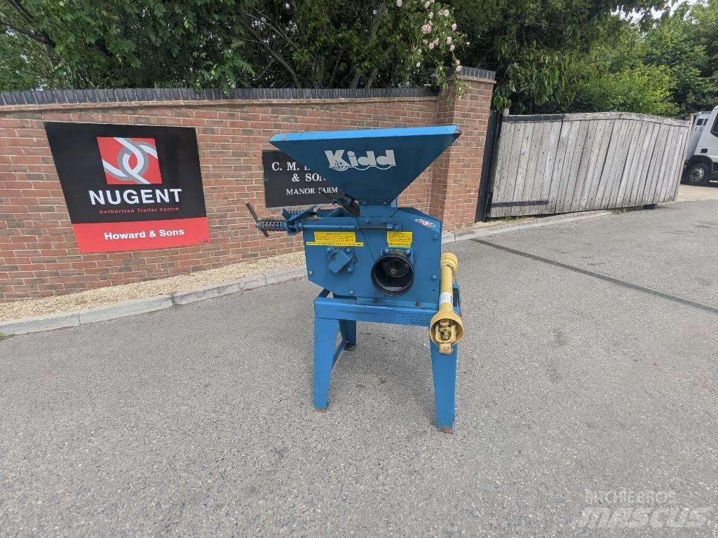  KIDD 6" ROLLER MILL Alimentador de animales