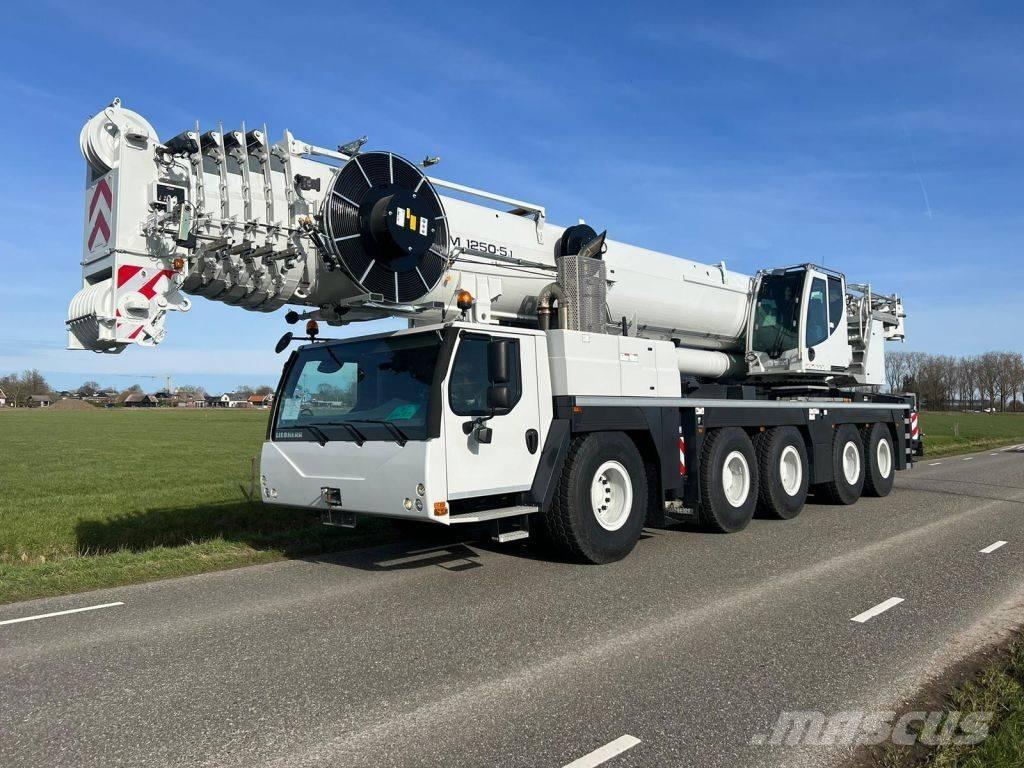 Liebherr LTM1250-5.1 Grúas todo terreno
