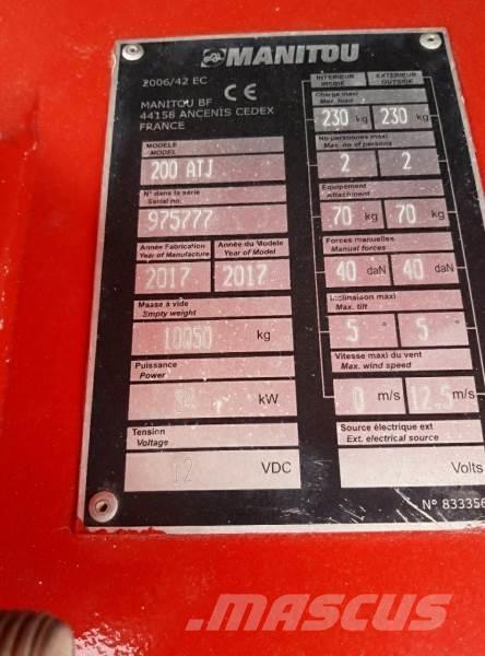 Manitou 200ATJ  RC Plataforma de trabajo articulada