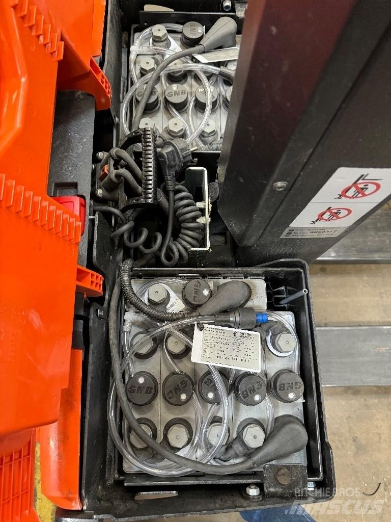 Toyota SWE080L Apiladores eléctricos
