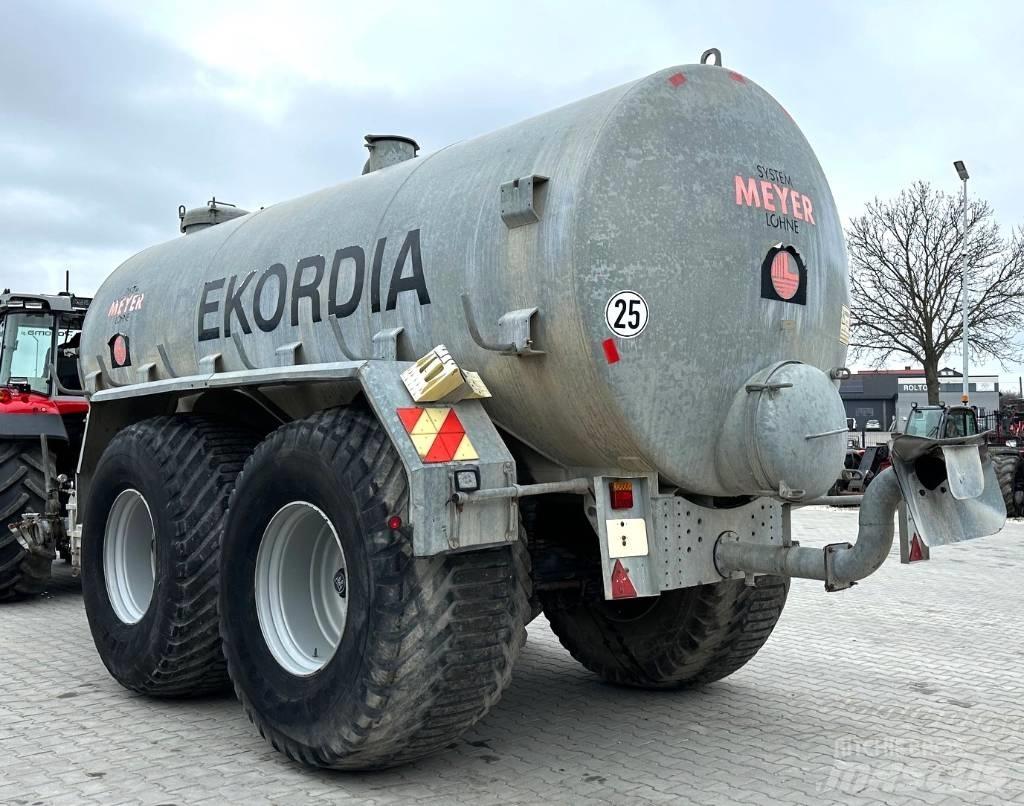  REKORDIA 18000 L Otras máquinas de fertilización