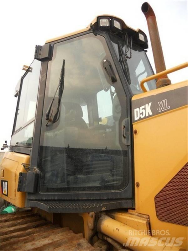 CAT D 5 K LGP Buldozer sobre oruga
