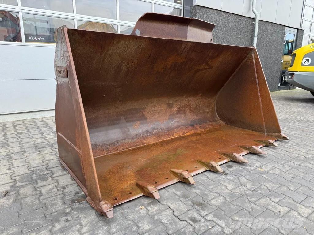 Volvo L60/70/90 Cucharones