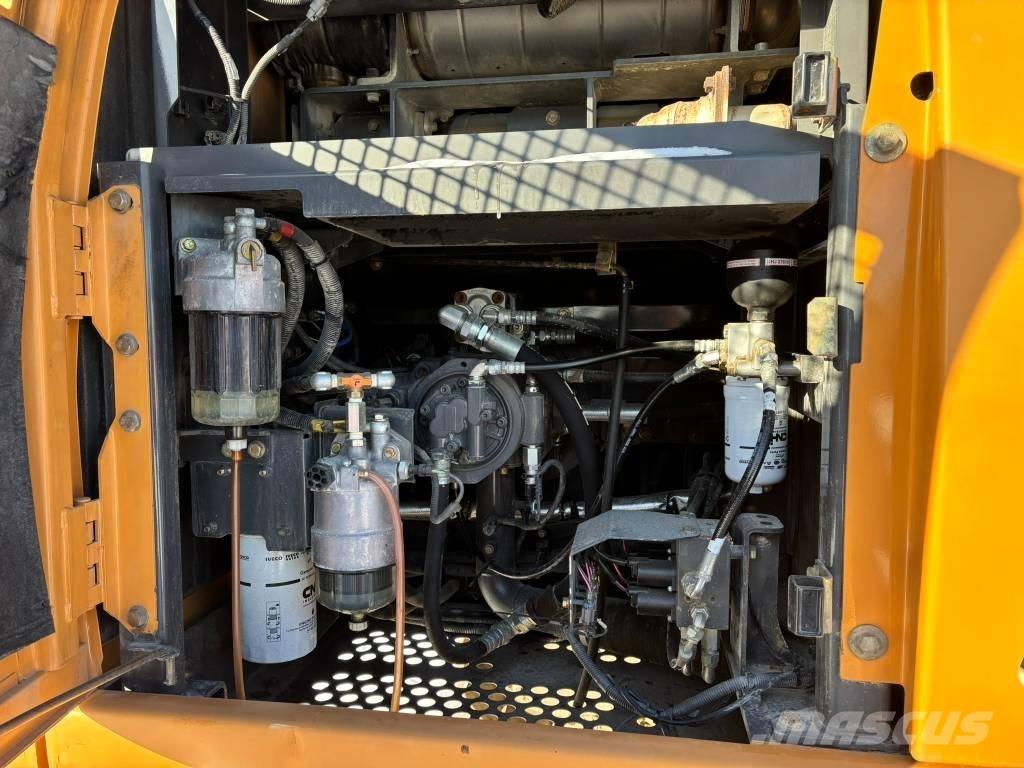 CASE CX 210 D Excavadoras de cadenas