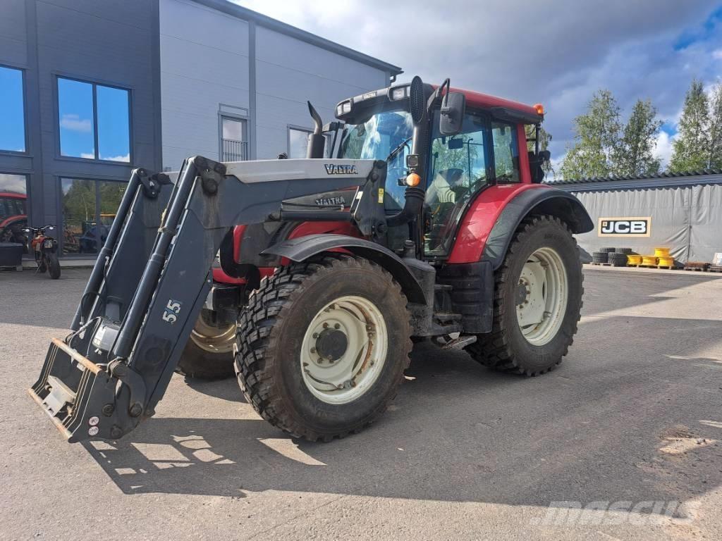 Valtra N 142 Tractores