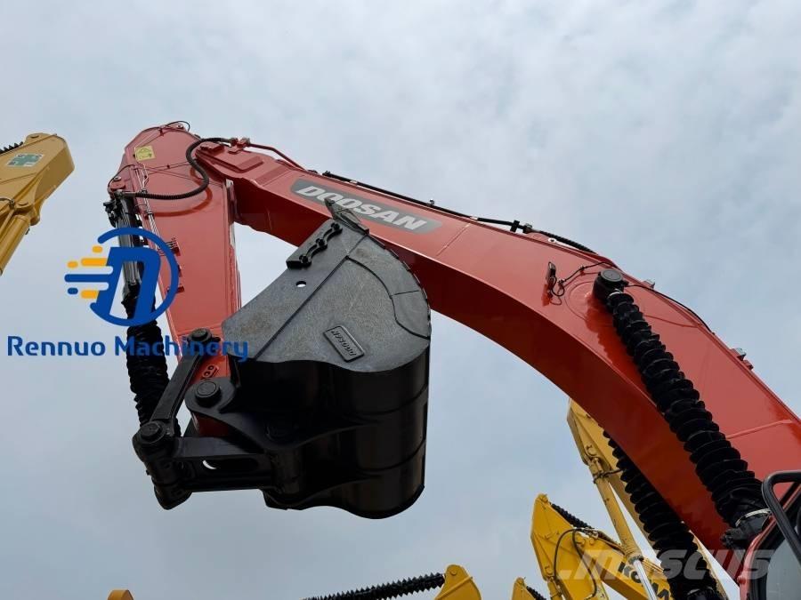 Doosan DX 340 Excavadoras de cadenas