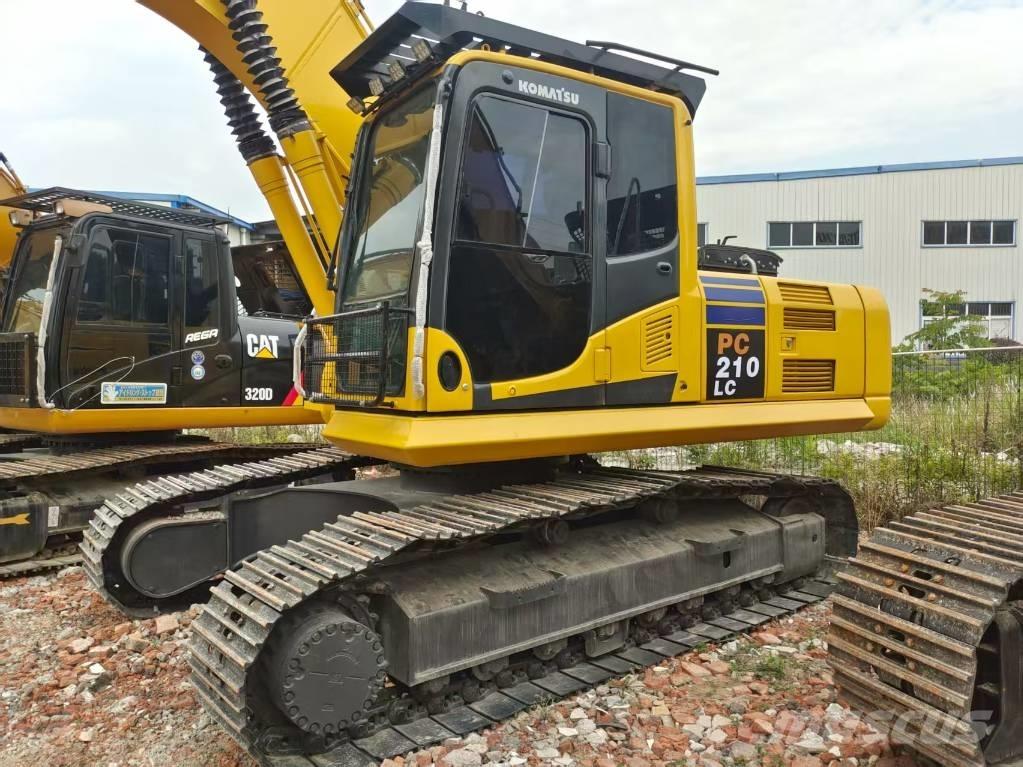 Komatsu PC 210 Excavadoras de cadenas