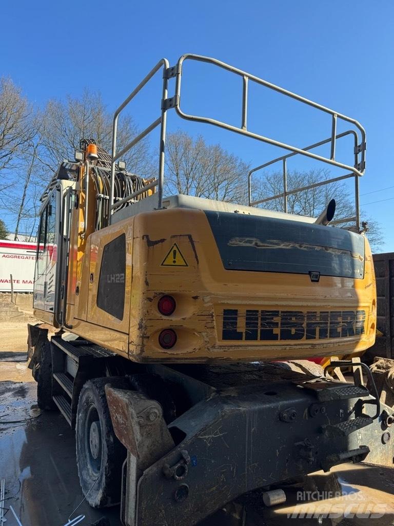 Liebherr LH 22 M Excavadoras de manutención