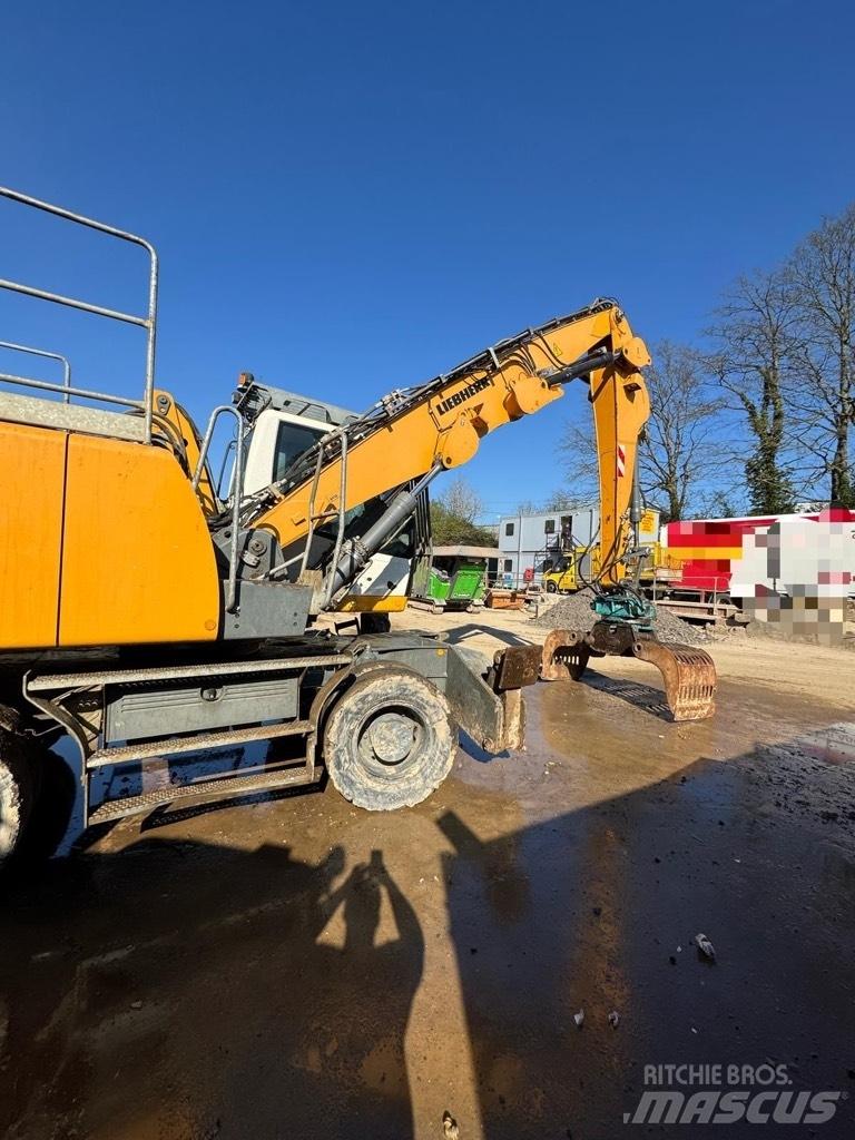 Liebherr LH 22 M Excavadoras de manutención