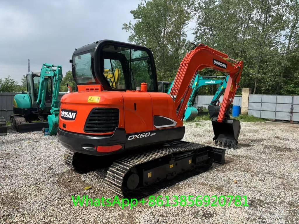 Doosan DX 60 Mini excavadoras < 7t