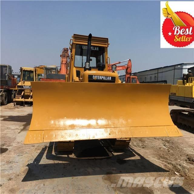 CAT D 6 D Buldozer sobre oruga
