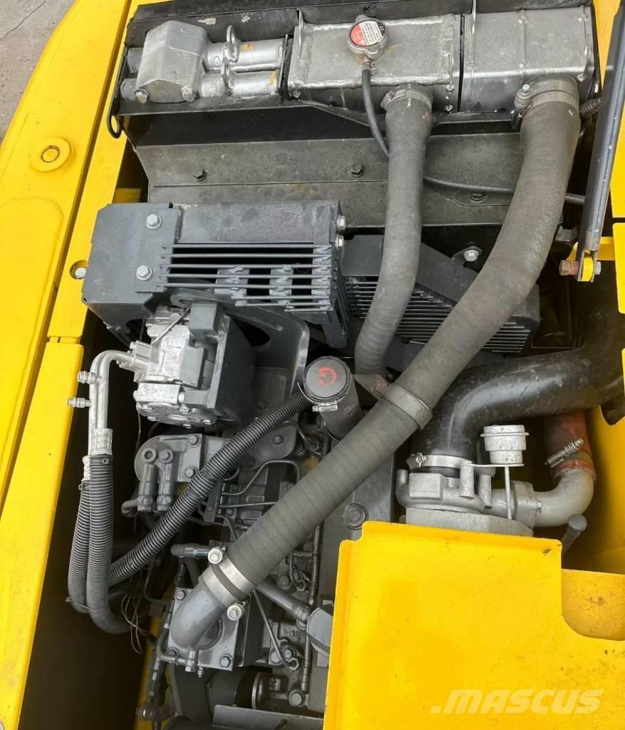 Komatsu 130 Excavadoras de cadenas