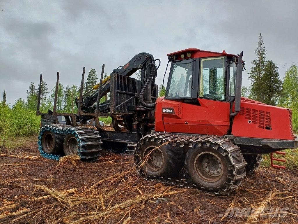 Komatsu 840 TX Autocargadoras